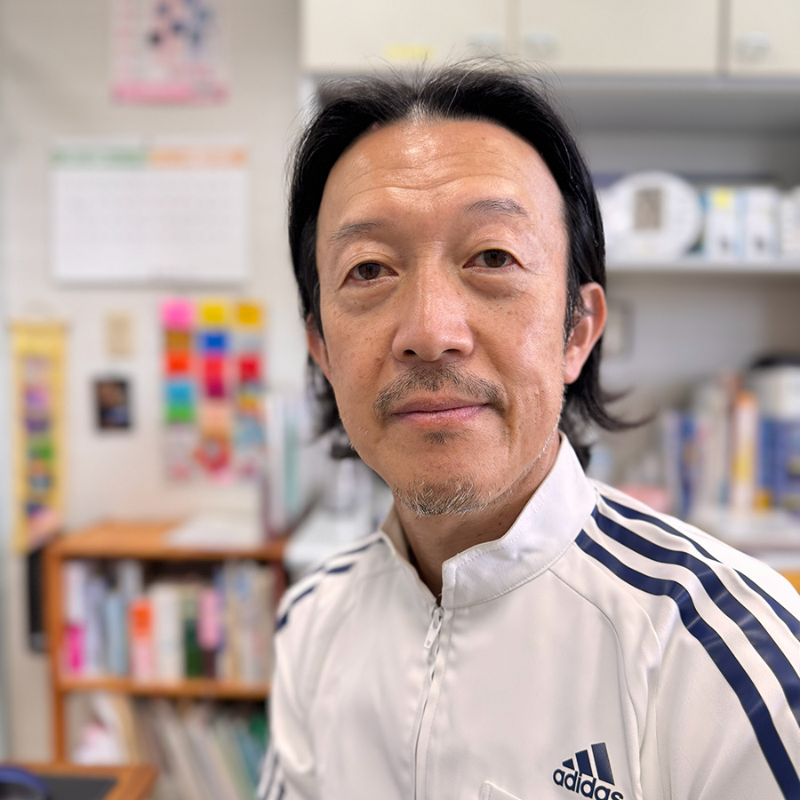 院長　徳山 彰俊