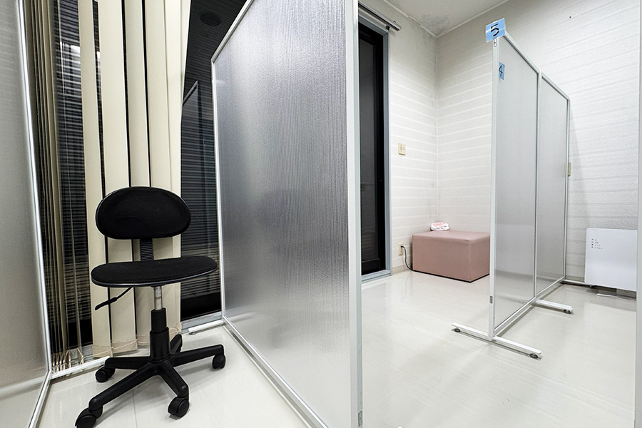 隔離室（発熱患者様用）